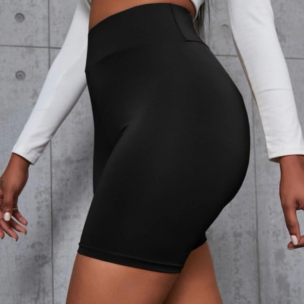 Wideband Waist Solid Biker Short